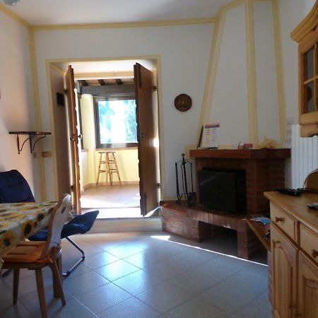 Casa Vacanze Santa Cristina Volterra Exteriör bild