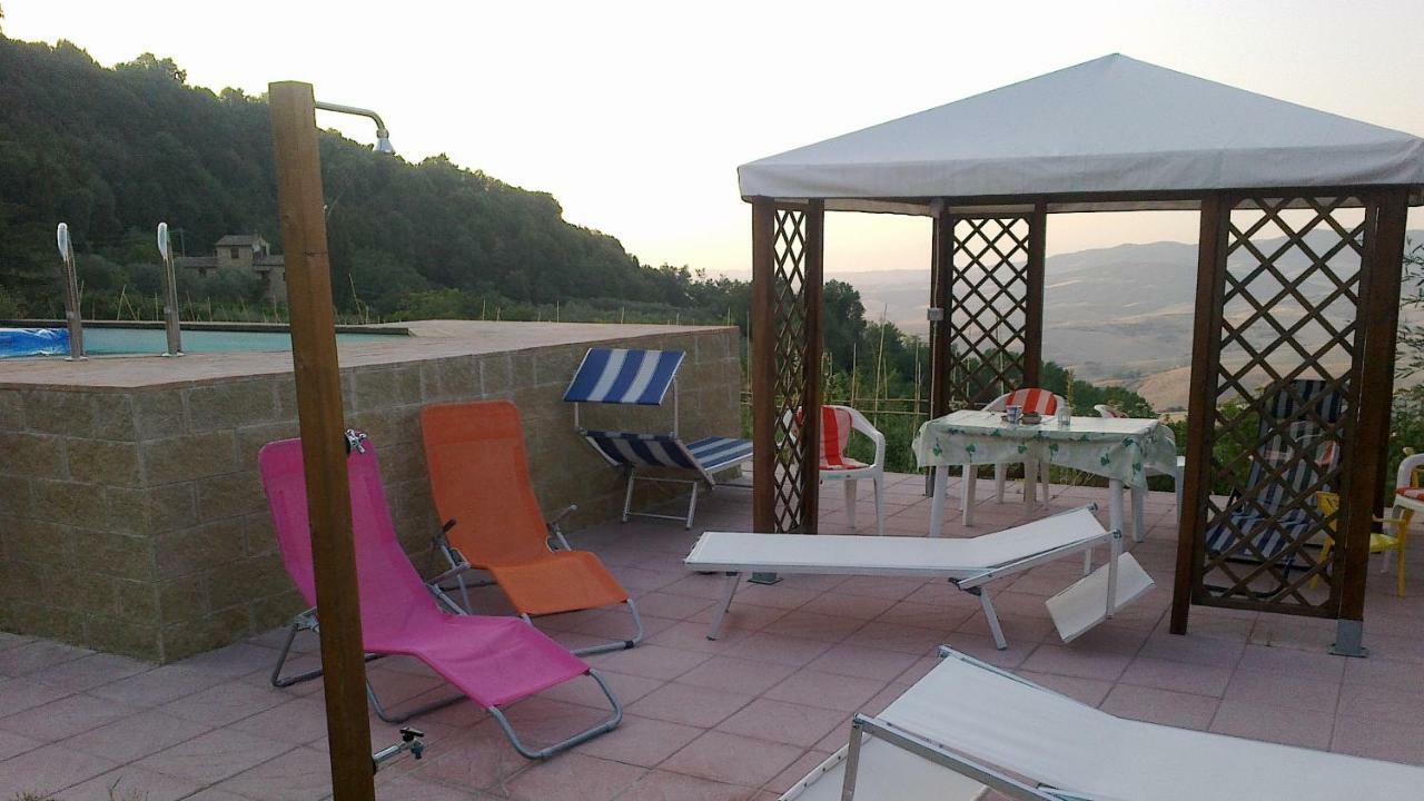 Casa Vacanze Santa Cristina Volterra Exteriör bild