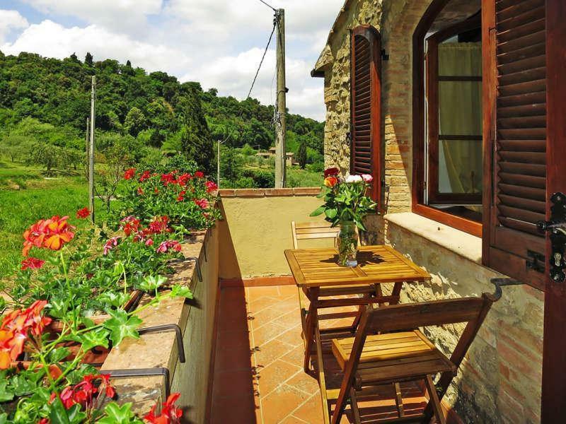 Casa Vacanze Santa Cristina Volterra Exteriör bild