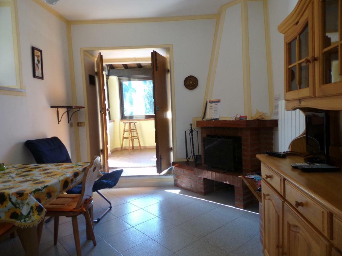 Casa Vacanze Santa Cristina Volterra Exteriör bild